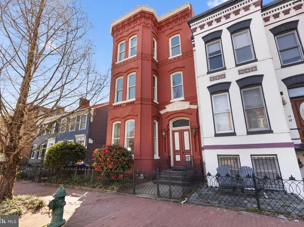 317 6th St SE, Washington, DC 20003