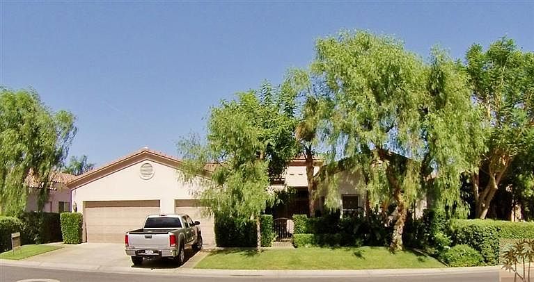 1st image of 49530 Loren Ct