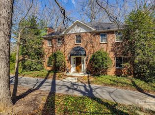 8 Amherst Rd, Asheville, NC 28803