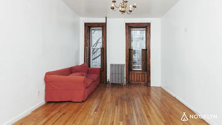 Rented by Nooklyn NYC LLC | media 1