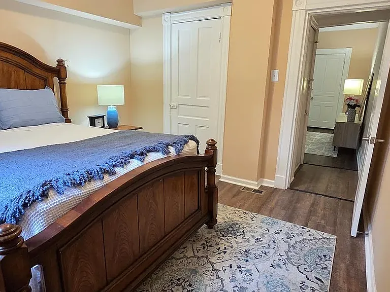2824 Sterrett Ave — Photo 12