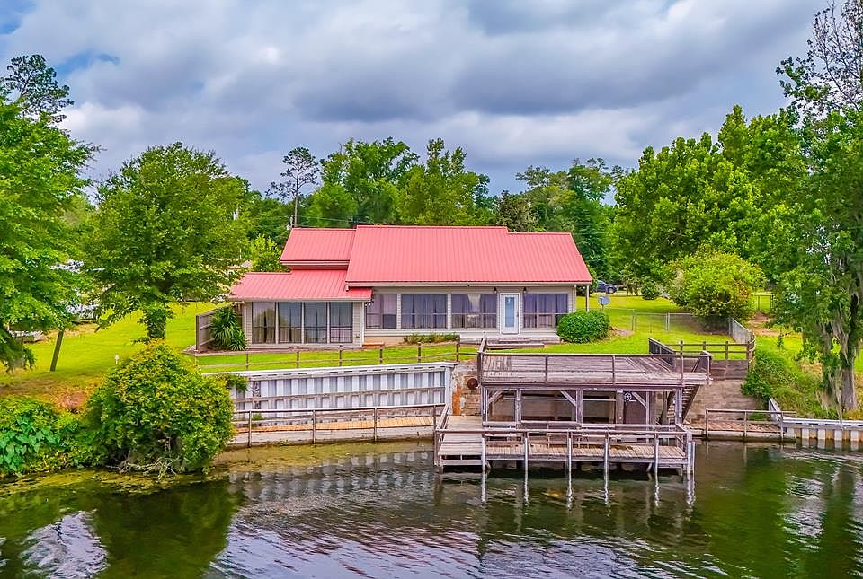 1st image of 8133 Spring Creek Dr