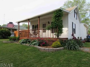 207 N Buchanan St, Heyworth, IL