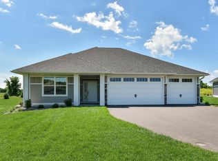7529 Ocean Ct, Otsego, MN 55330