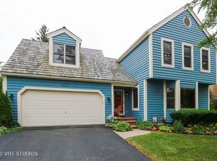 4679 Middle Rd, Gurnee, IL 60031