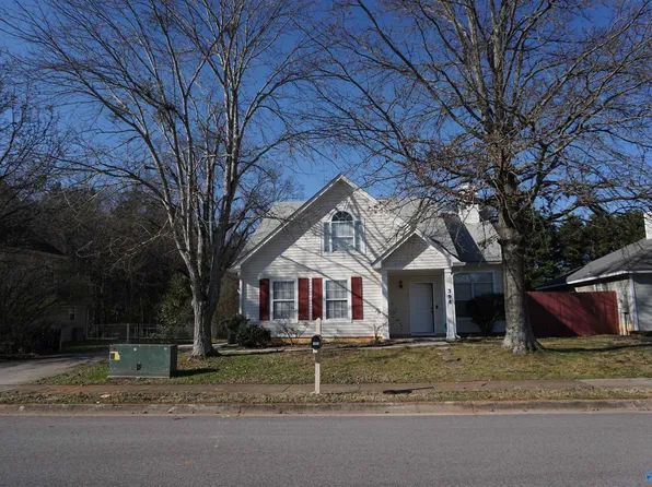 398 River Bend Dr SW, Huntsville, AL 35824
