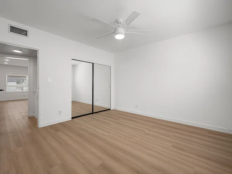4061 Lafayette Pl #4 — Photo 17