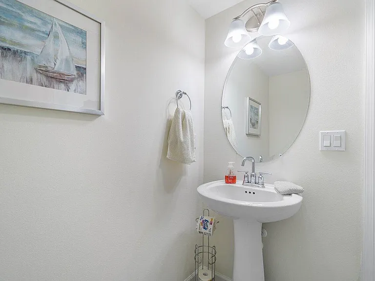5160 Willow Creek Dr — Photo 48