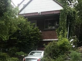 2424 Canterbury Ave, Cincinnati, OH 45237