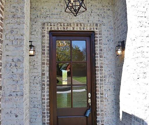3rd image of 317 Texas Dr