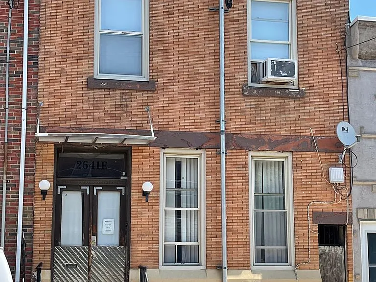 2641 E Clearfield St — Photo 14