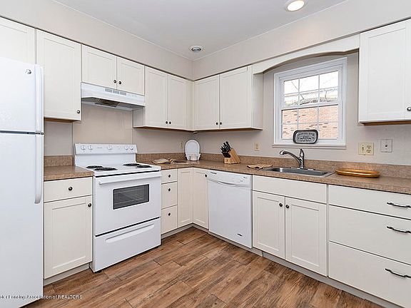 3rd image of 3333 Moores River Dr APT 501