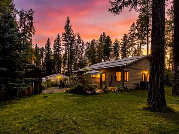 582 Ferndale Dr, Bigfork, MT 59911