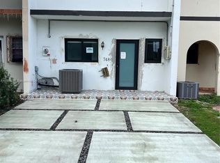 7486 W 18th Ave, Hialeah, FL 33014
