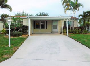 3252 Perigrine Falcon Dr, Port Saint Lucie, FL 34952