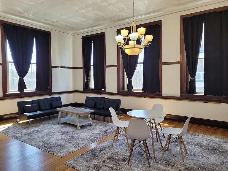 63 Illinois St #104 — Photo 13