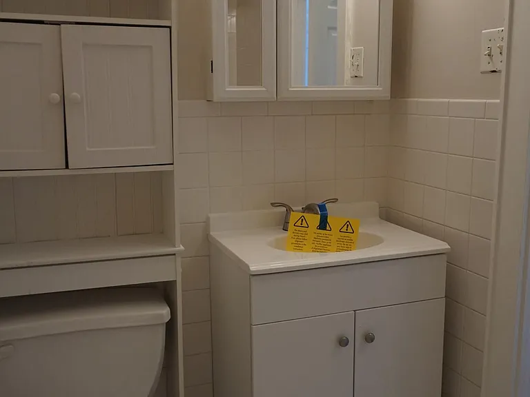 819 Park Ave #10 — Photo 8