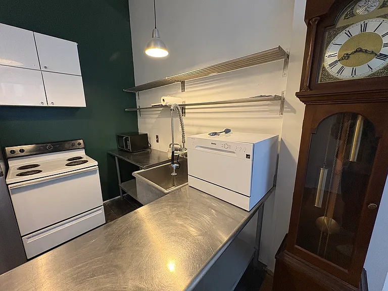 20 Marietta St NW #3A — Photo 4