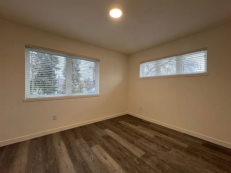 534 Putnam Ave #1 — Photo 7