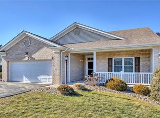 386 S Shenandoah Dr, Latrobe, PA 15650