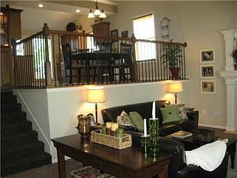 3rd image of 10215 N Elmwood Ct