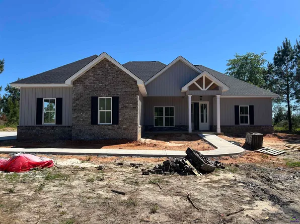 226 Woodland Trl, Cochran, GA 31014