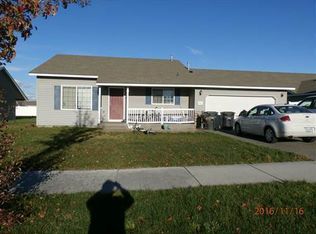 8011 Hudson Dr, Pasco, WA 99301