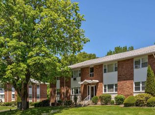 12 Theroux Ct APT 11E, Chicopee, MA 01020