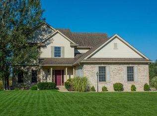 51251 Windy Willow Ct, South Bend, IN