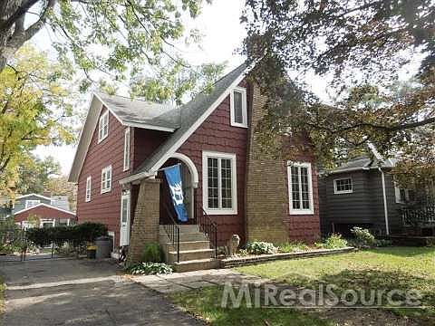 1st image of 606 Woodcrest Dr