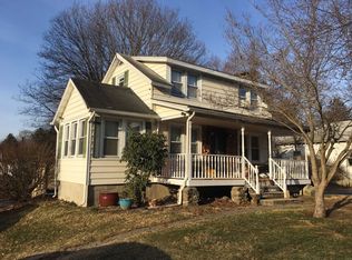 17 Hornbeck Rd, Poughkeepsie, NY 12603