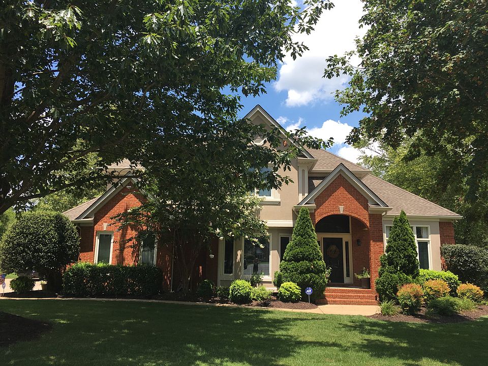 1st image of 1626 Buckingham Dr