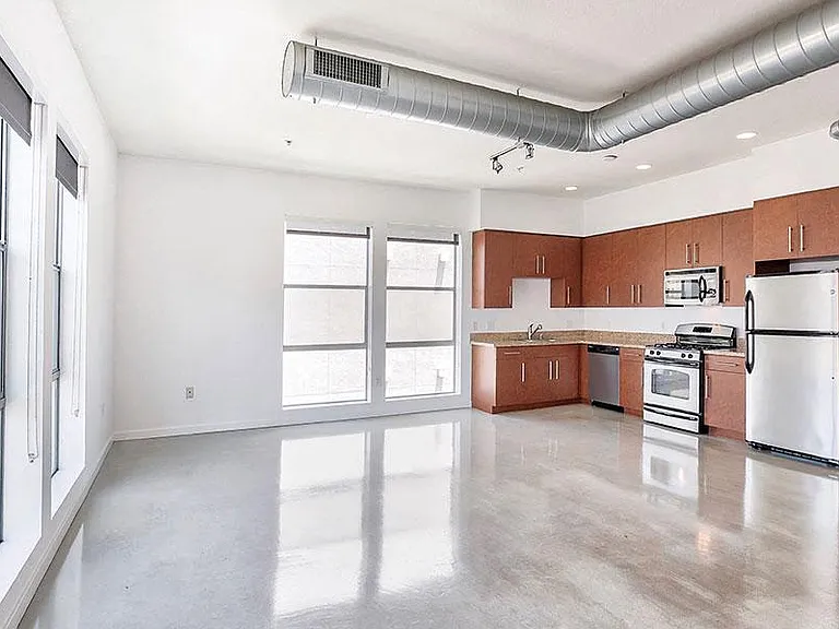210 Third Lofts — Photo 25