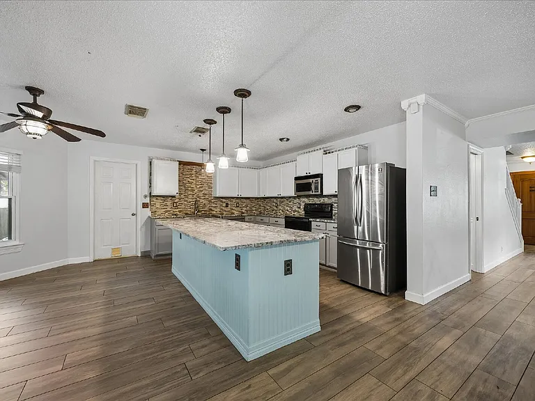 9206 Windward Trce — Photo 12