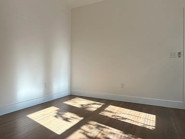 41 Furman Ave #5 — Photo 43
