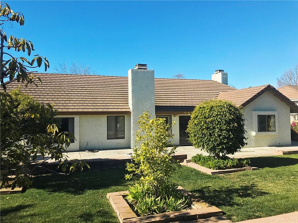 2nd image of 2240 Southern Hills Dr
