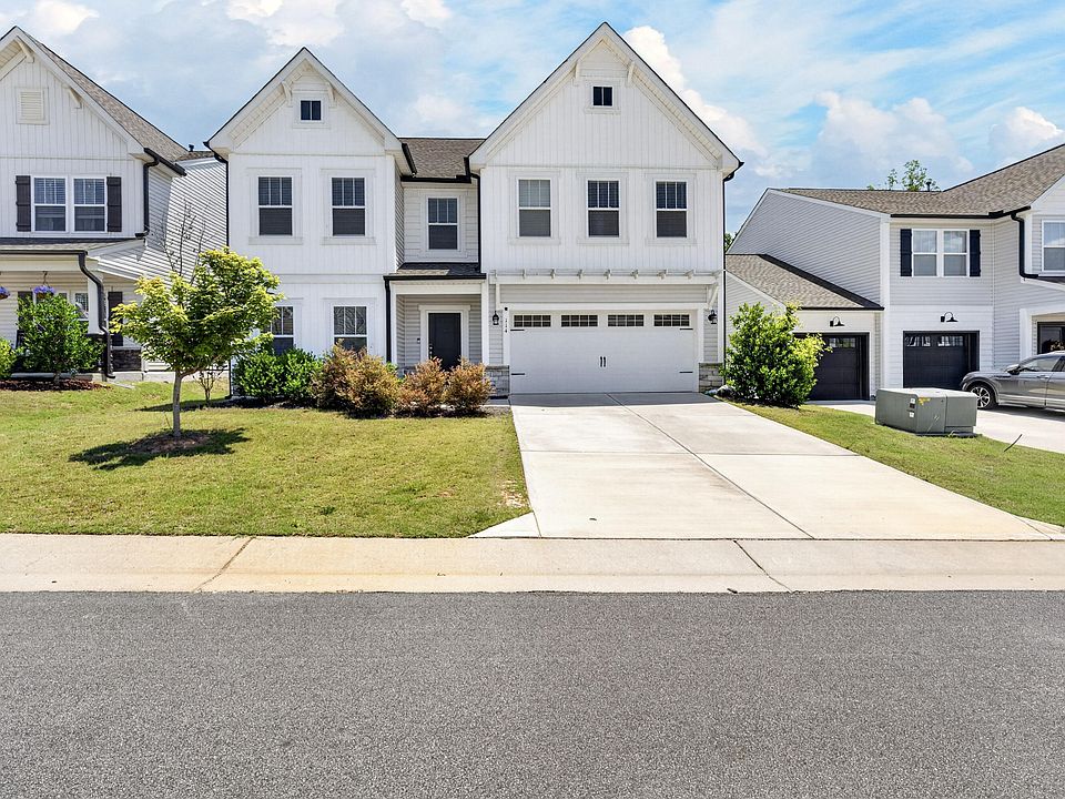 1st image of 114 Curling Creek Dr