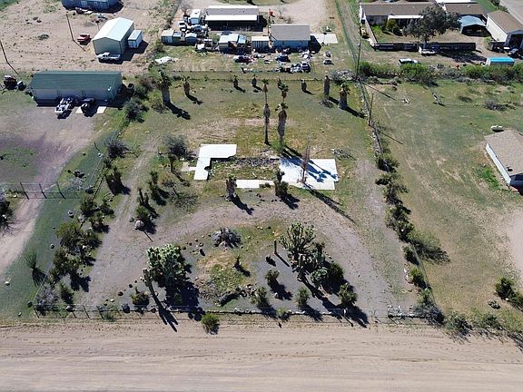 2nd image of 3008 W McConnico Rd