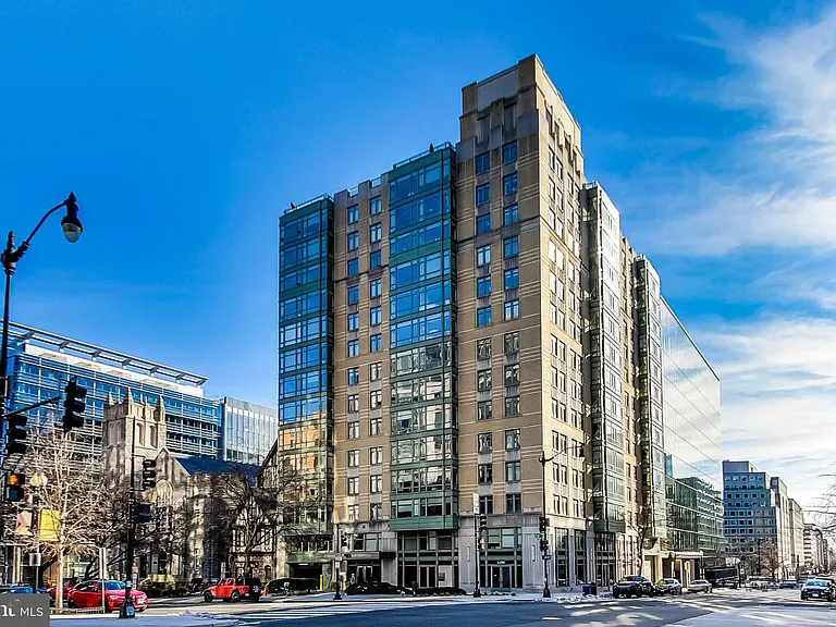 1150 K St NW #1008 — Photo 2