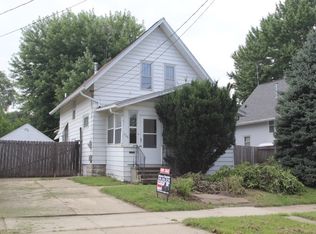226 Linwood Ave, Waterloo, IA 50702