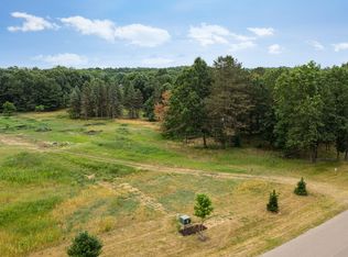 1257 Shephards Ln, Oxford, MI 48371