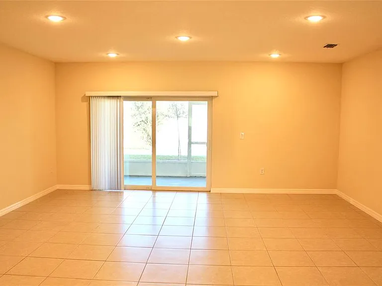 4723 Coral Castle Dr — Photo 34
