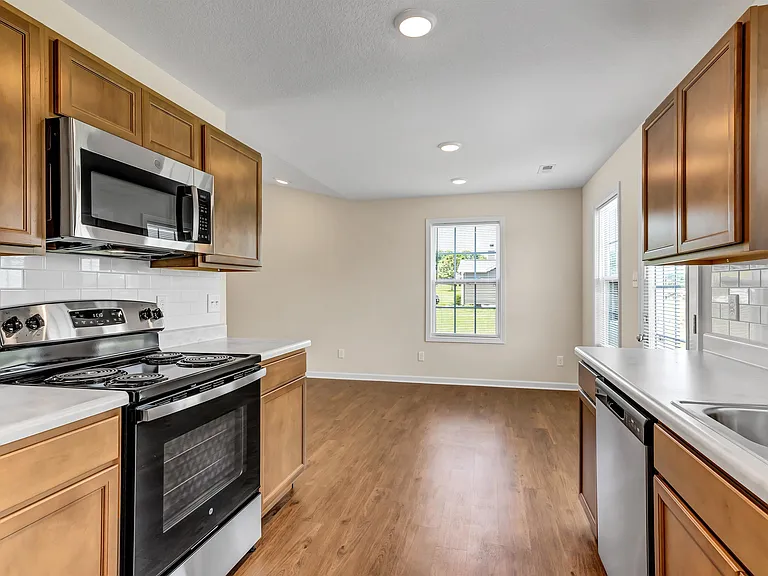 2020 McCleary Rd — Photo 13