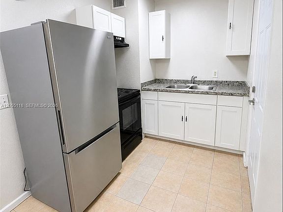 4th image of 4225 Homer Rd N