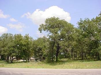5th image of 355 Rosewood Dr