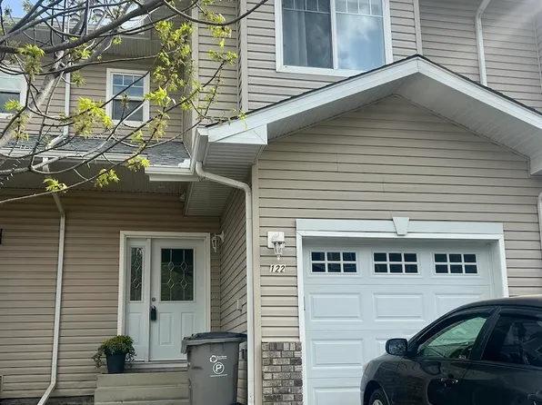 5001 62nd St #122, Beaumont, AB T4X 0C7