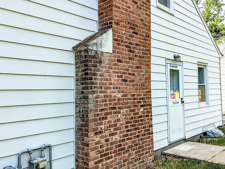 1 Dresden Ct — Photo 3