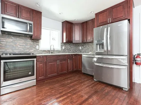 202 Kerrigan Blvd #2, Newark, NJ 07106