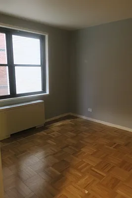 Rented by Solil Management | media 3