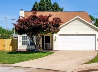 1600 S 22nd St, Rogers, AR 72758